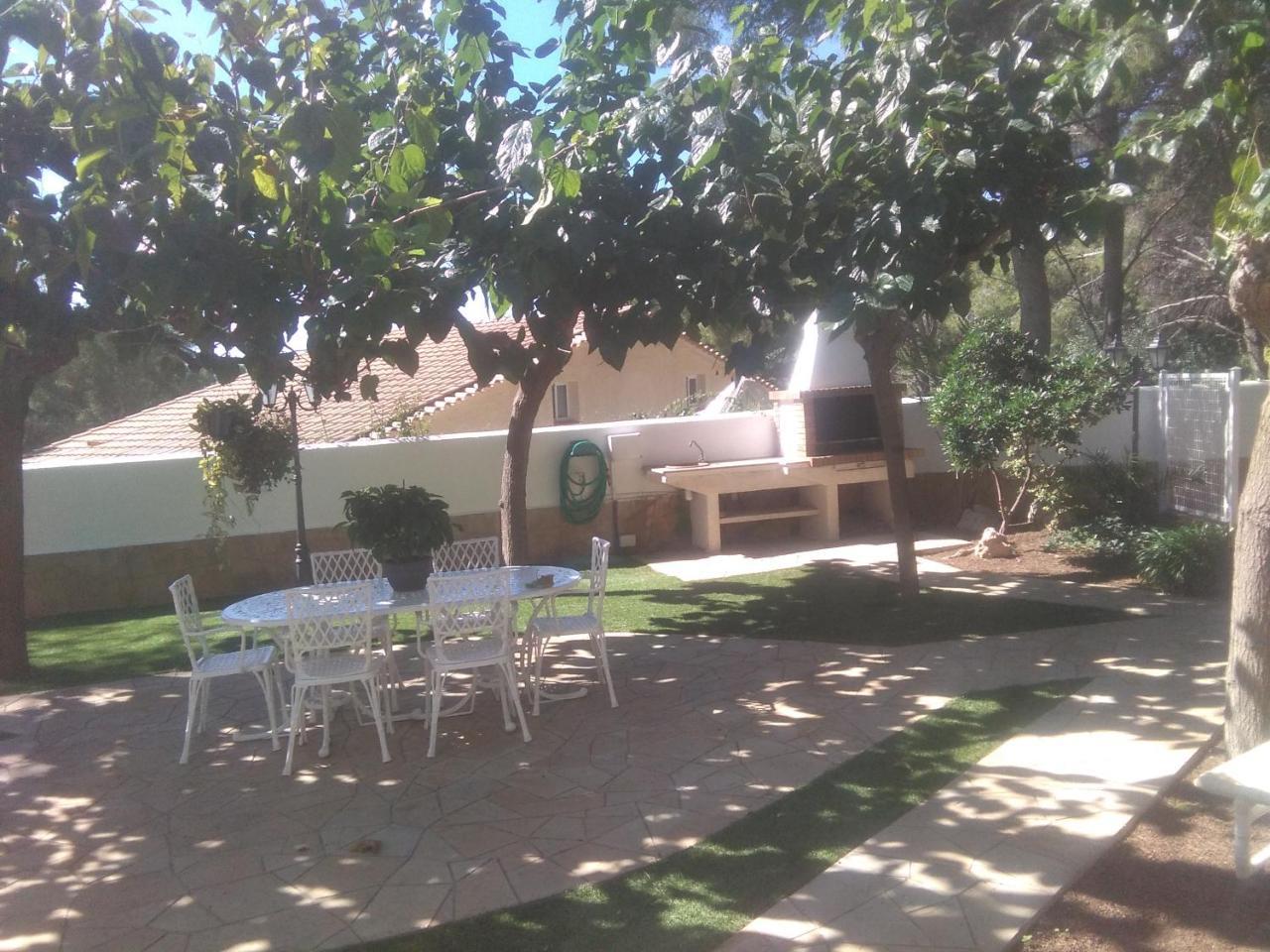 טראגונה Villa Garden מראה חיצוני תמונה