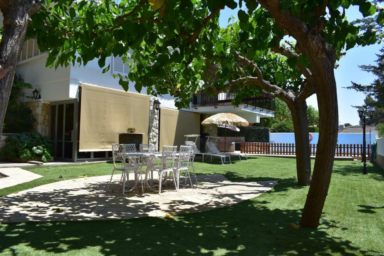 טראגונה Villa Garden מראה חיצוני תמונה